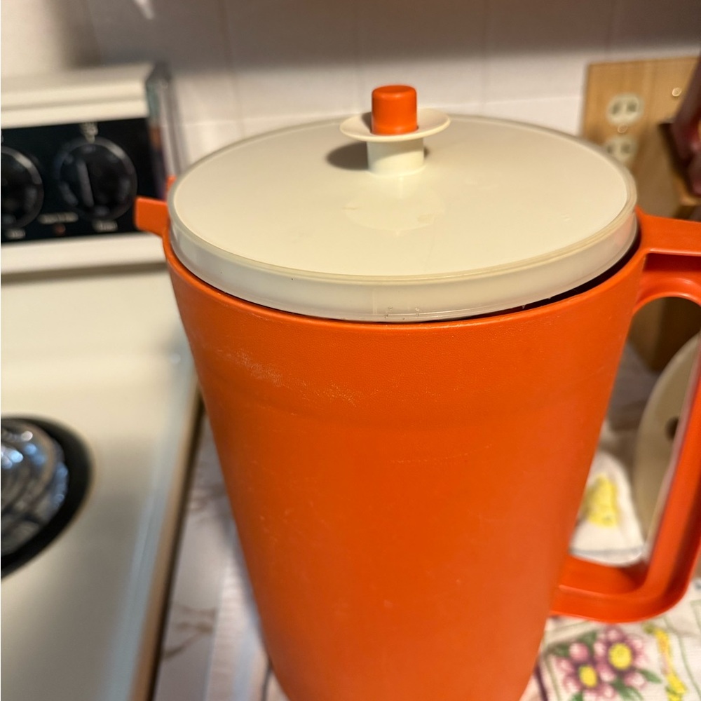 Vintage Orange and Brown Pitcher Set - Picture 4 of 5
